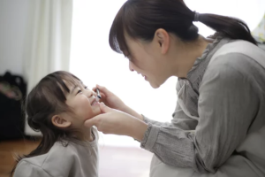 仕上げ磨き